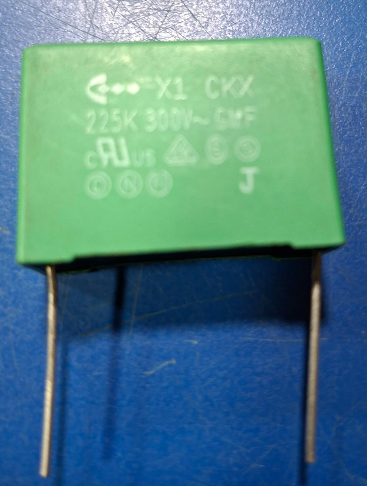 225K 300V