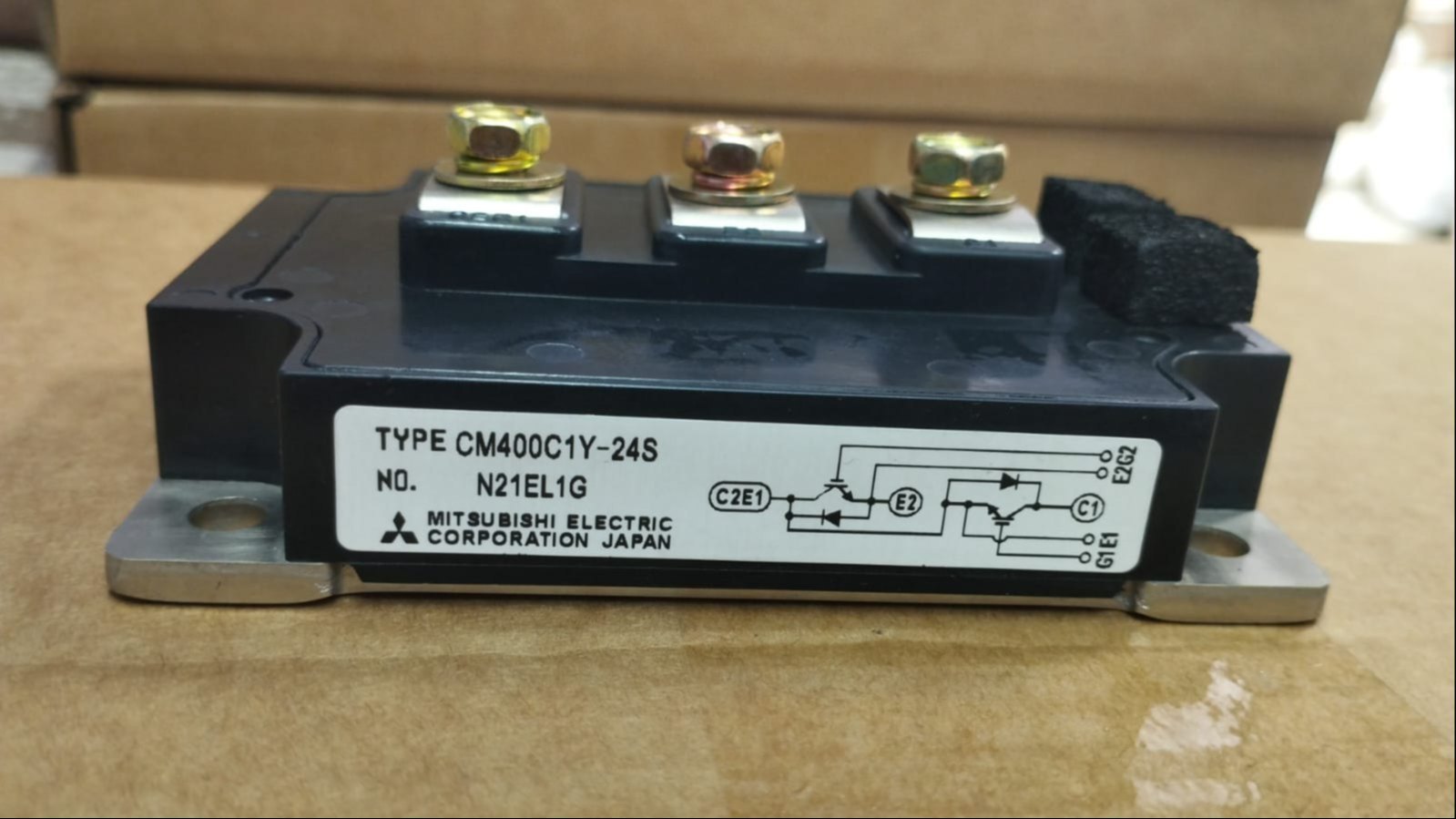 CM400C1Y-24S 203G