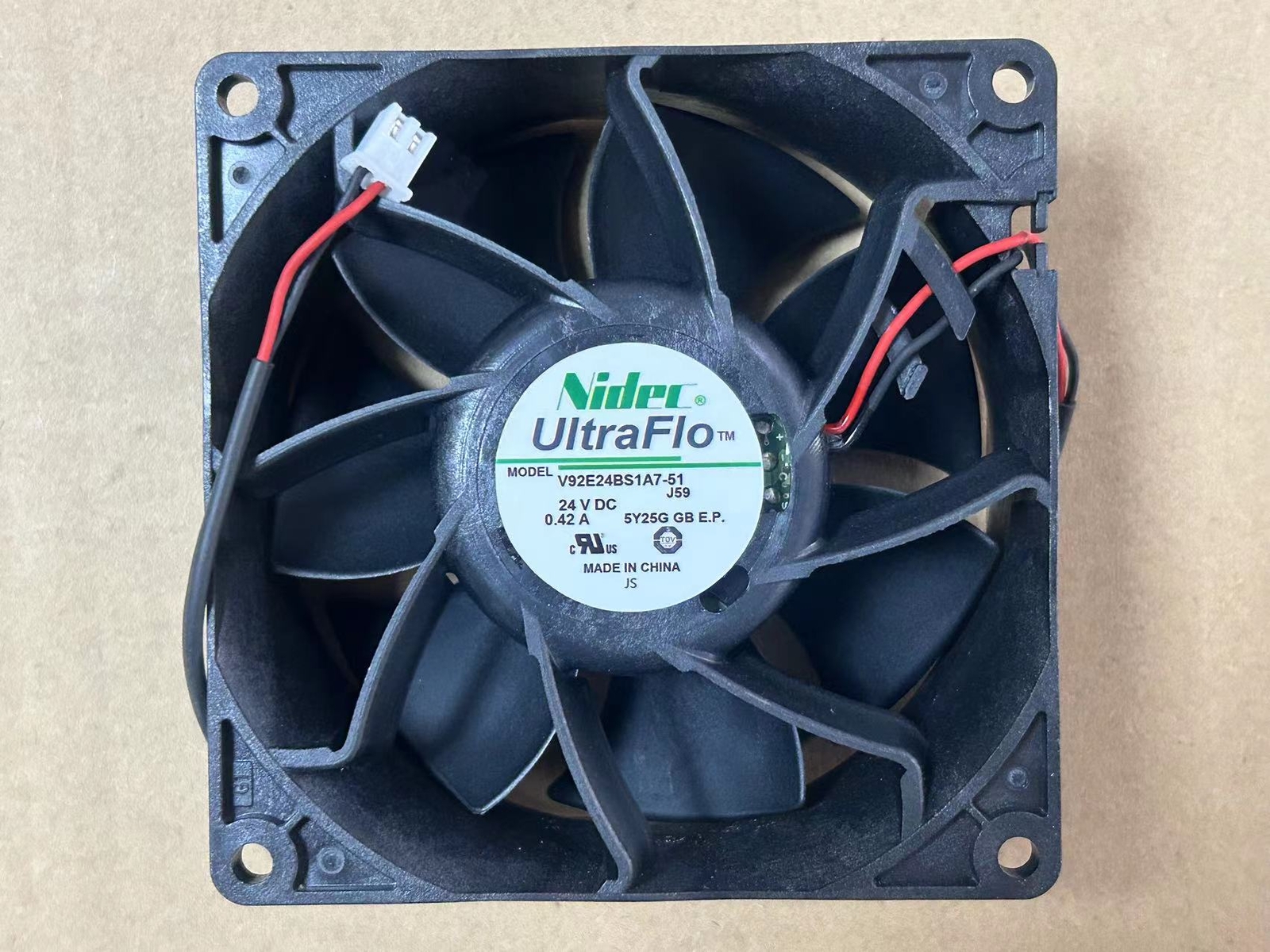 V92E24BS1A7-51 24VDC 0.42A NIDEC